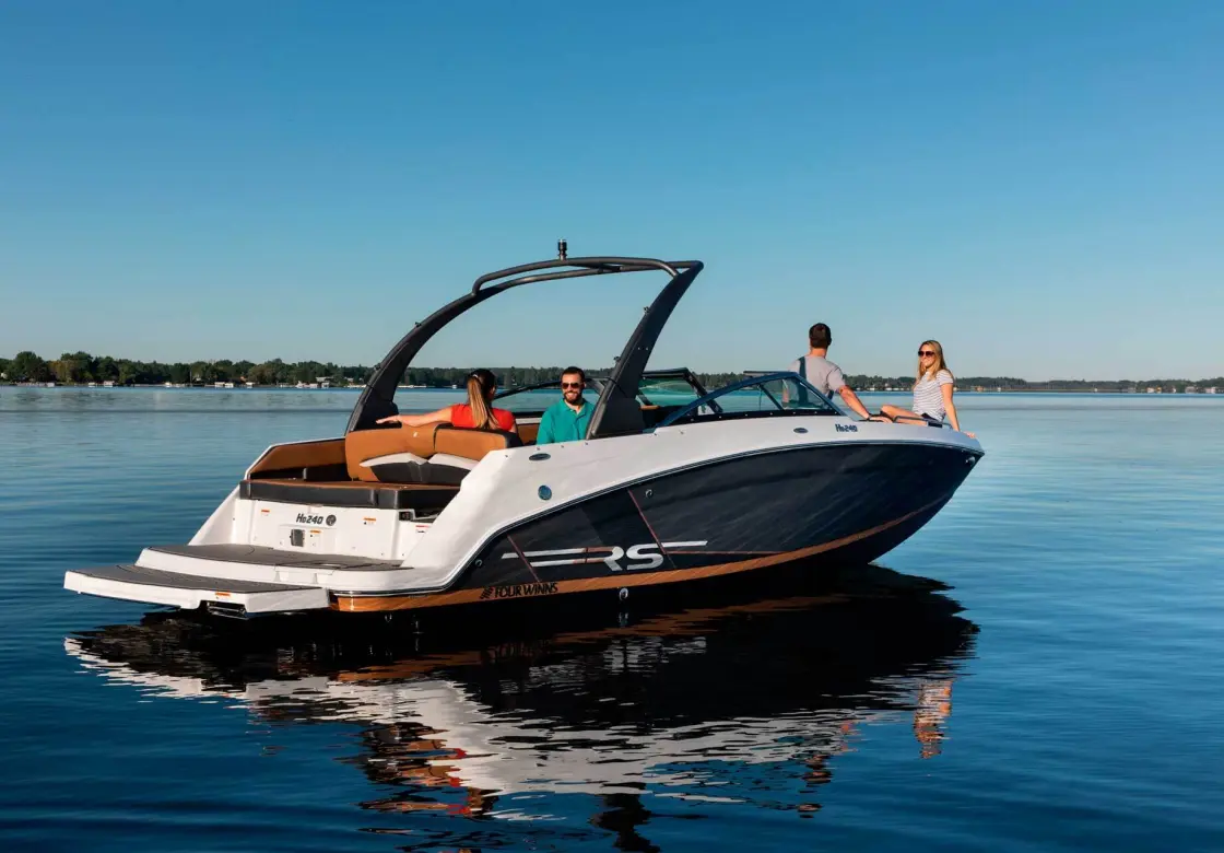 Marine Trade » Катера Four Winns