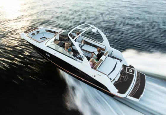 Marine Trade » Катера Four Winns » Four Winns HD