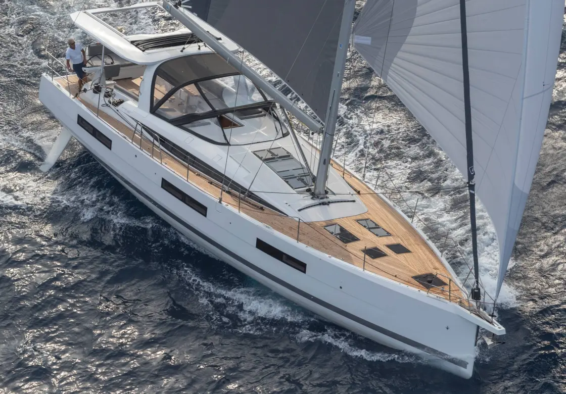 Marine Trade » Катера и яхты Jeanneau » Jeanneau Yachts