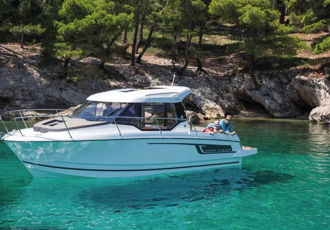 Marine Trade » Катера и яхты Jeanneau » Катера Merry Fisher