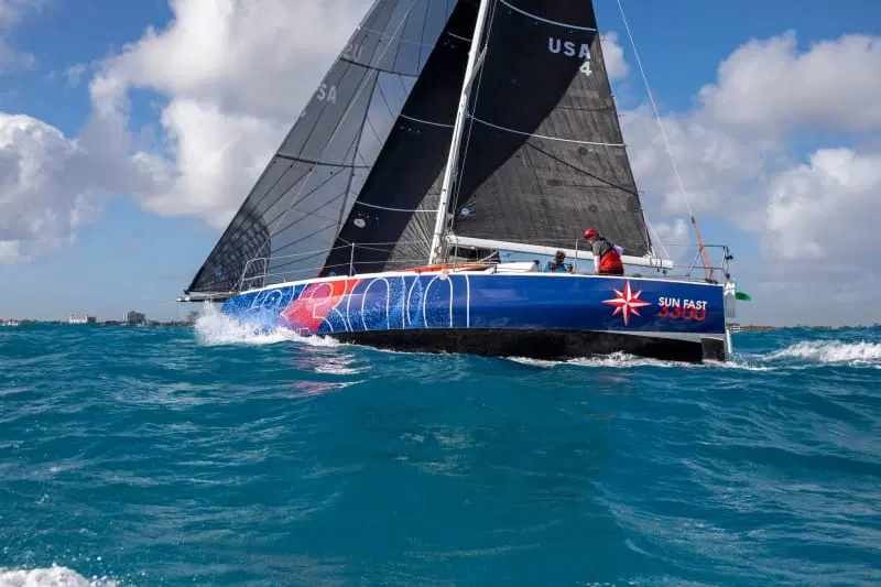 Фото Катера и яхты Jeanneau Jeanneau SUN FAST 3300