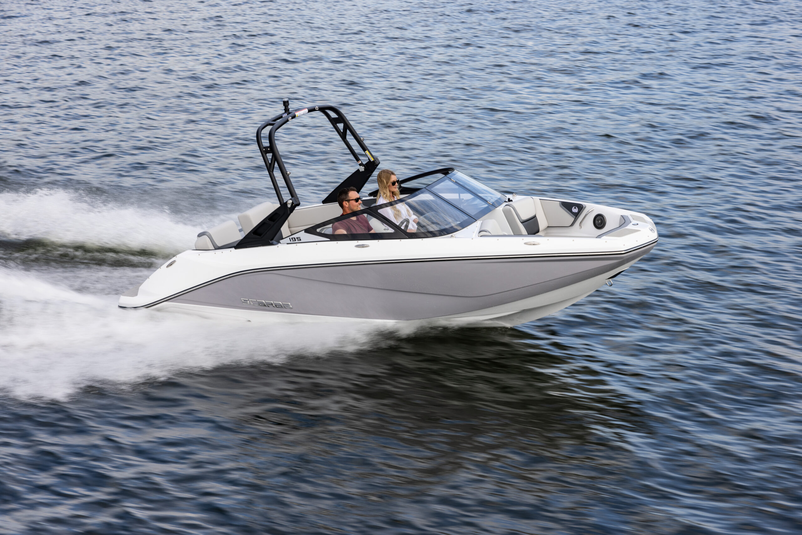 Фото Открытые катера SCARAB 195 SE