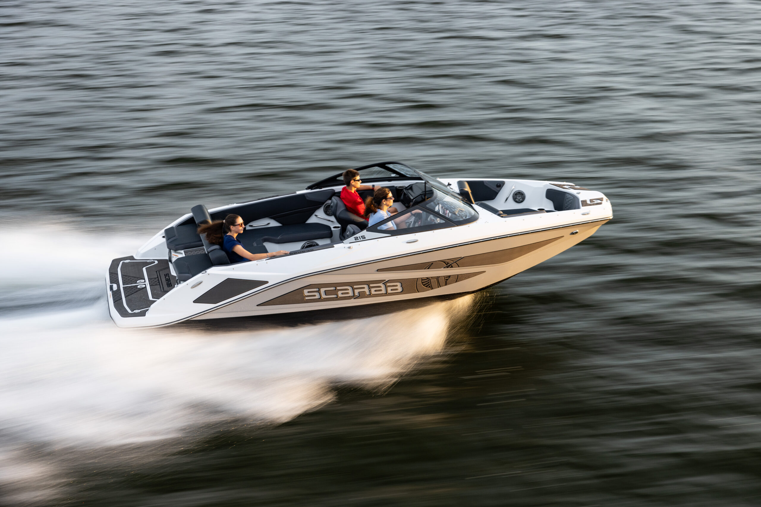 Фото Открытые катера SCARAB 215 LX