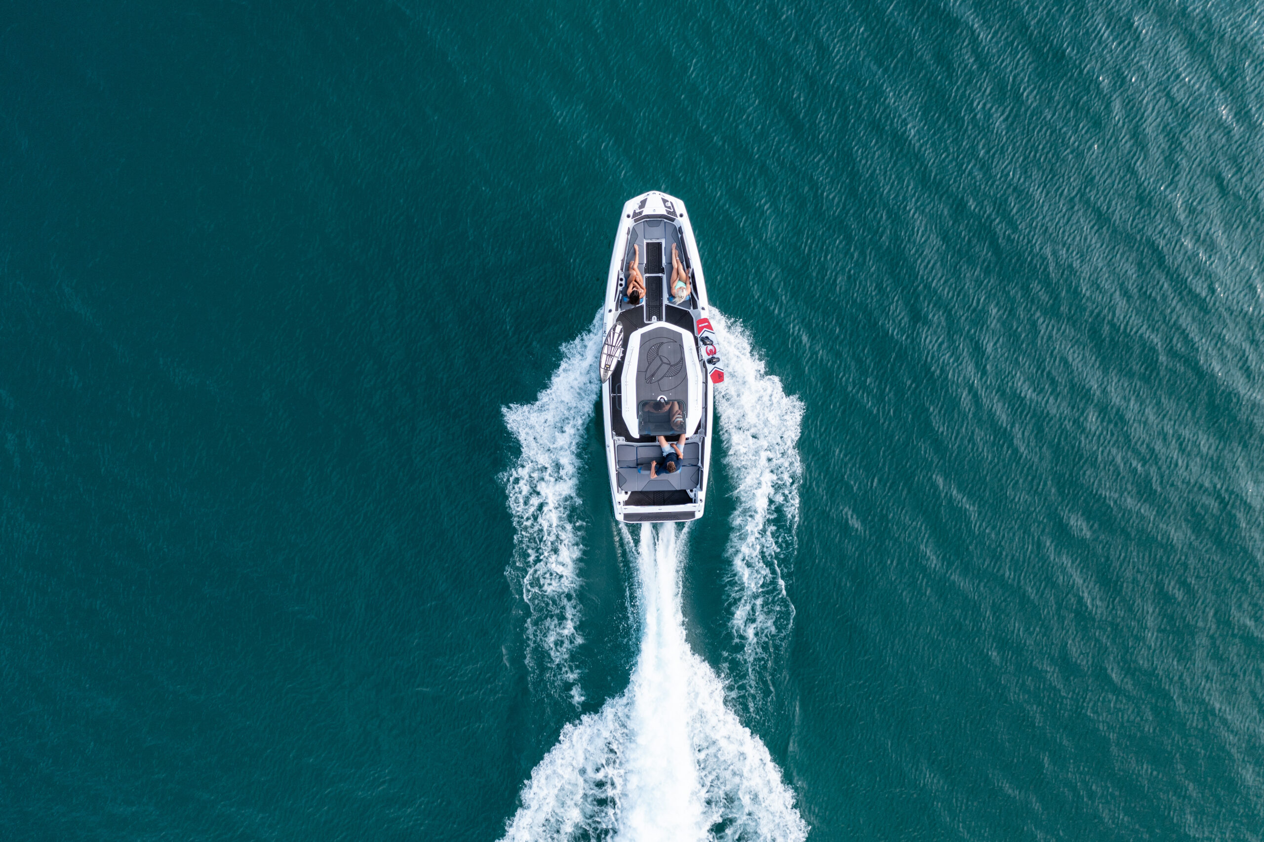 Фото Открытые катера SCARAB 255 OPEN LX